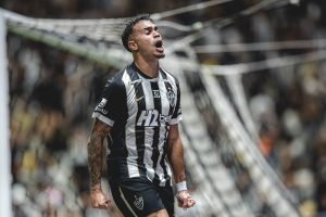 Galo vence o Furacão no 'confronto dos atléticos' em MG