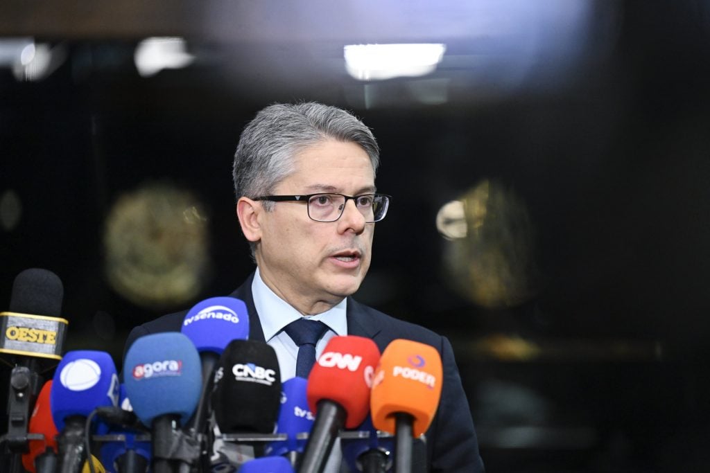 Relator confirma o fim da CPI do Crime Organizado e critica Alcolumbre