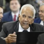 PEC que impede responsabilização da imprensa por declarações de entrevistados avança no Senado