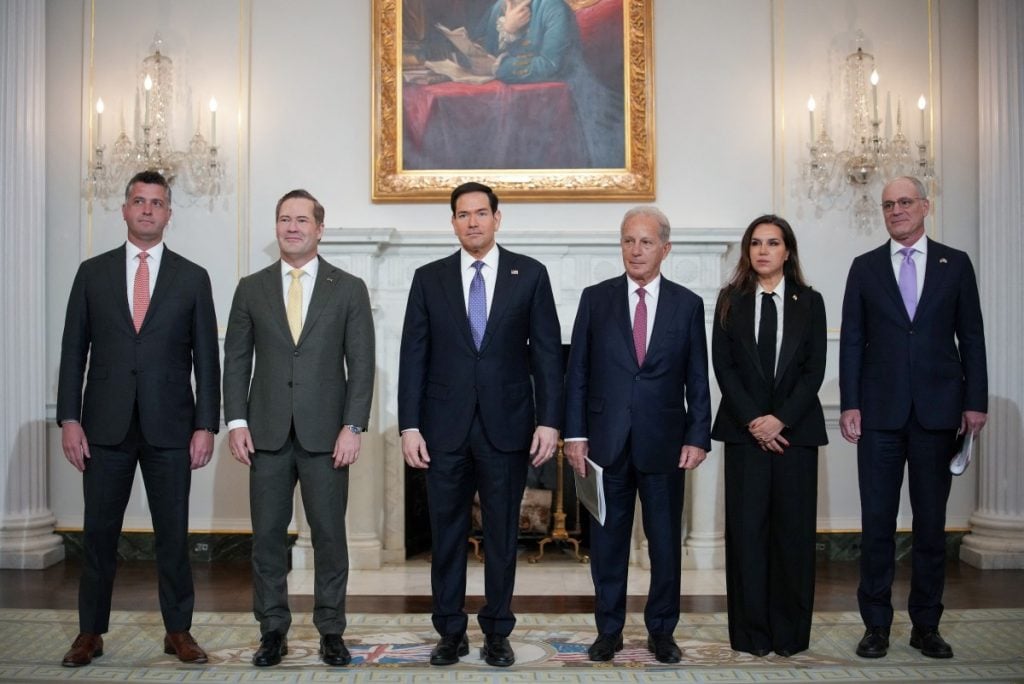 Israel e Líbano iniciam nos EUA as primeiras negociações diretas em décadas