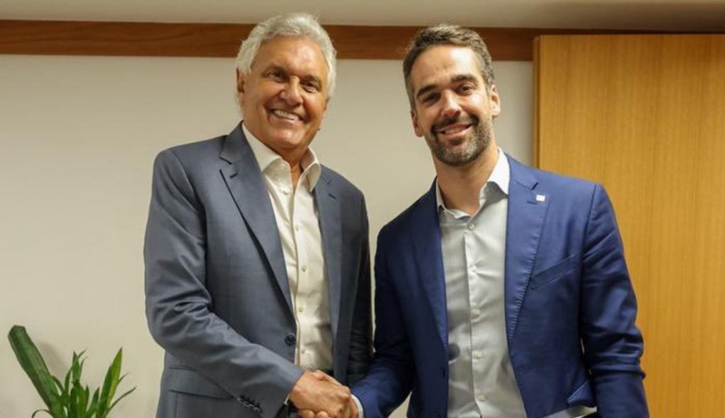 A crítica de Leite ao plano de Caiado para anistiar golpistas