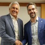 A crítica de Leite ao plano de Caiado para anistiar golpistas