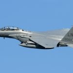 Irã e EUA disputam ‘corrida’ para tentar localizar piloto de avião derrubado