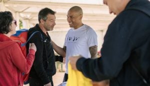 Do campo de futebol para os vinhedos