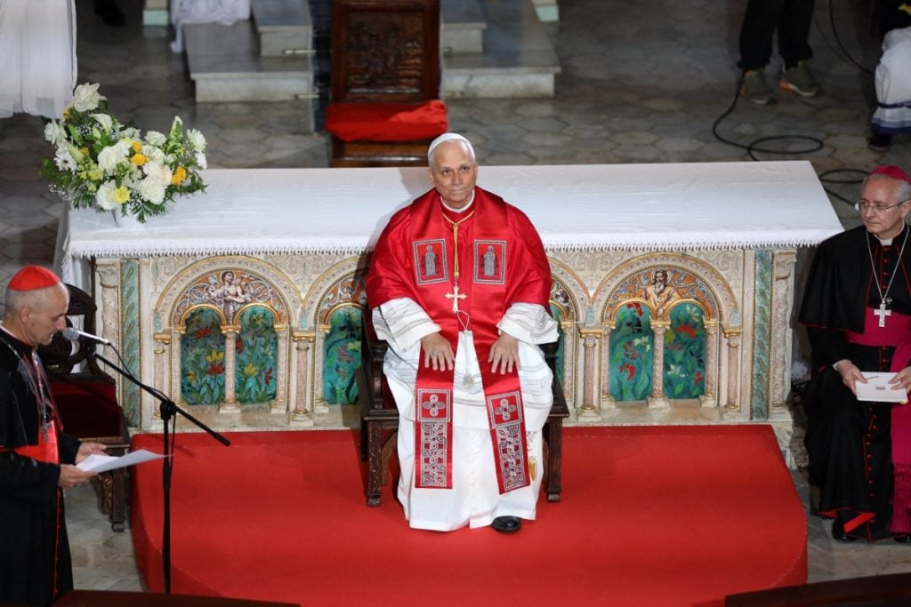 Papa diz não ter medo de Trump e ressalta o ‘dever moral’ de se posicionar contra guerra