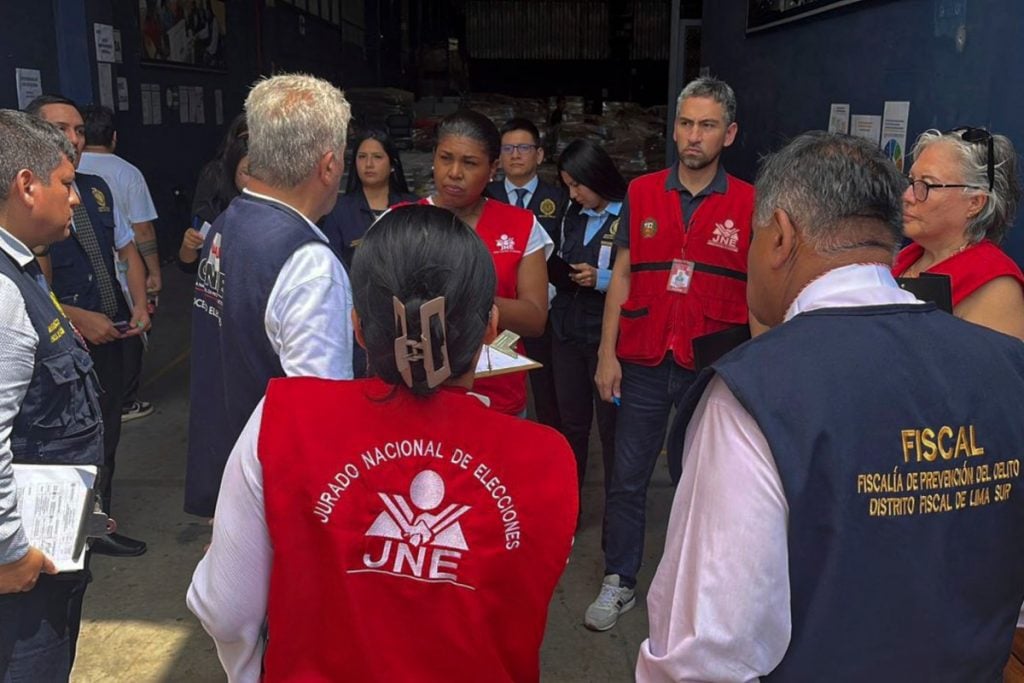 MP do Peru intervém em depósito de atas da eleição presidencial