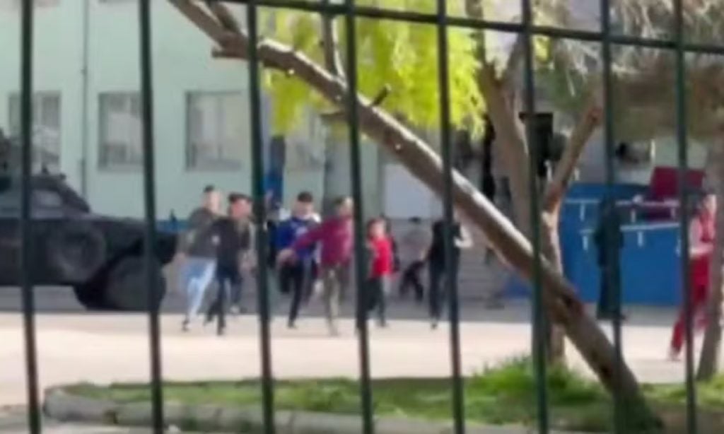 Tiroteio deixa 16 feridos em escola no sudeste da Turquia
