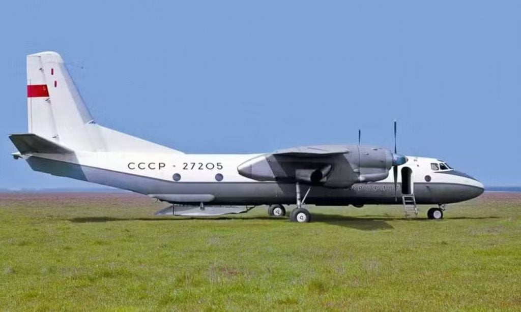 Avião militar russo cai na Crimeia e deixa 29 mortos