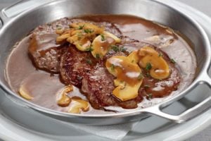 Bife suculento: 5 receitas práticas para um almoço delicioso