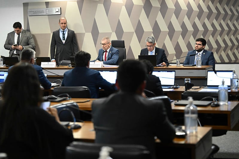 Base governista troca integrantes na CPI do Crime Organizado e esvazia votação de relatório que mira STF