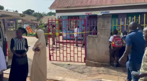 Quatro crianças morrem esfaqueadas em creche em Uganda
