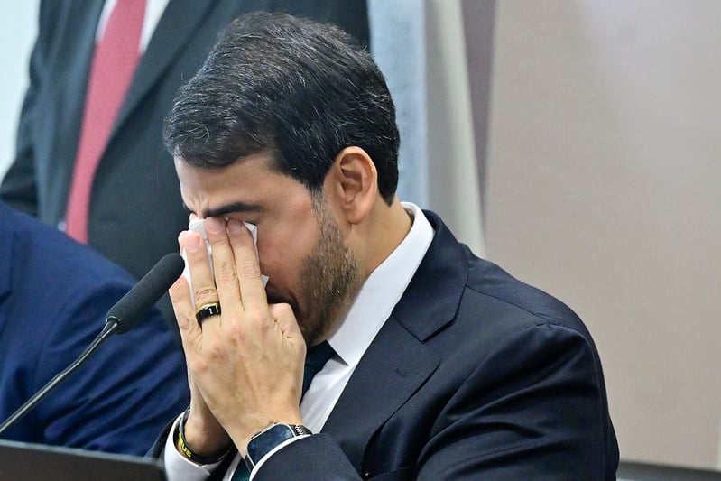 Entre a concessão e a derrota, o Planalto terminou com ambas