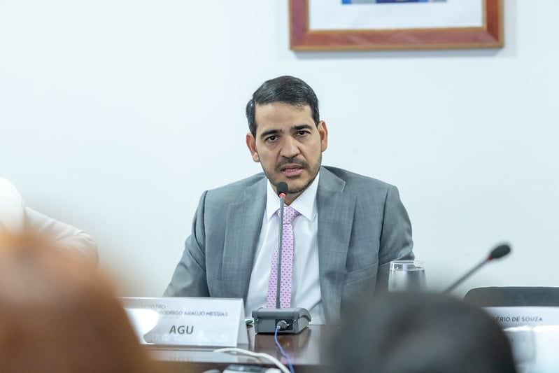 Três enfáticos (e inesperados) apoios pela aprovação de Messias no Senado