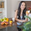 Suplementos alimentares: o que você precisa saber antes de usar