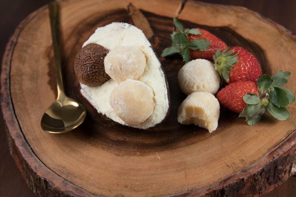 Ovo de Páscoa caseiro: 8 receitas fáceis e econômicas