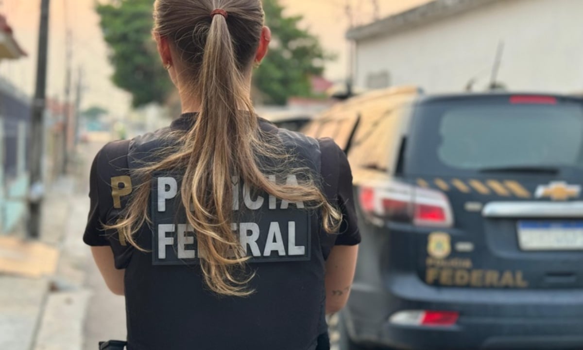 Grupo especializado no tráfico internacional de cocaína é alvo da PF