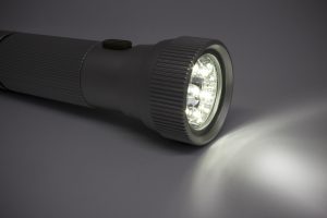 Água do mar vira energia? Como funciona a WaterLight e para que ela serve