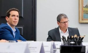 Sem aula, sem salário: professoras temporárias grávidas enfrentam limbo na rede estadual paulista