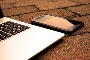 Mecha Comet: para que serve o computador de bolso Linux 