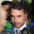 Após crise do caso Vorcaro, coordenador de comunicação deixa campanha de Flávio Bolsonaro