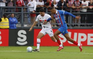 Bahia arranca empate com o São Paulo nos acréscimos