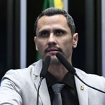 Após desgaste de Flávio Bolsonaro, Republicanos cogita lançar Cleitinho para disputa presidencial