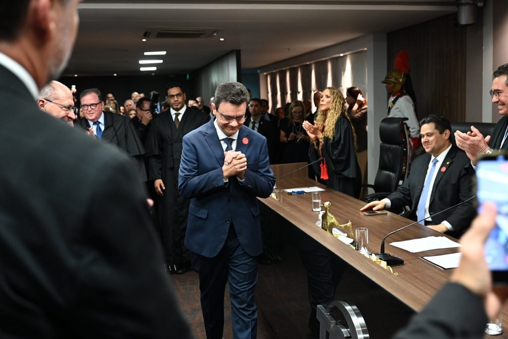 Ex-deputado do PT, Odair Cunha toma posse como ministro do TCU