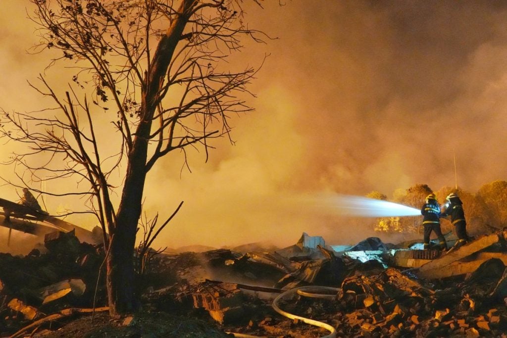 Explosão em fábrica de fogos de artifício na China provoca 26 mortes