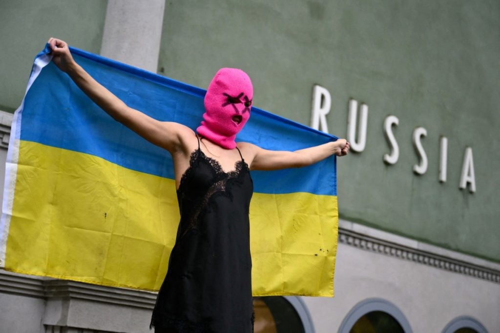 Bienal de Veneza inicia com polêmica por presença da Rússia