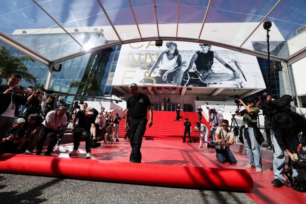 Cannes estende seu tapete vermelho para o maior festival de cinema do mundo