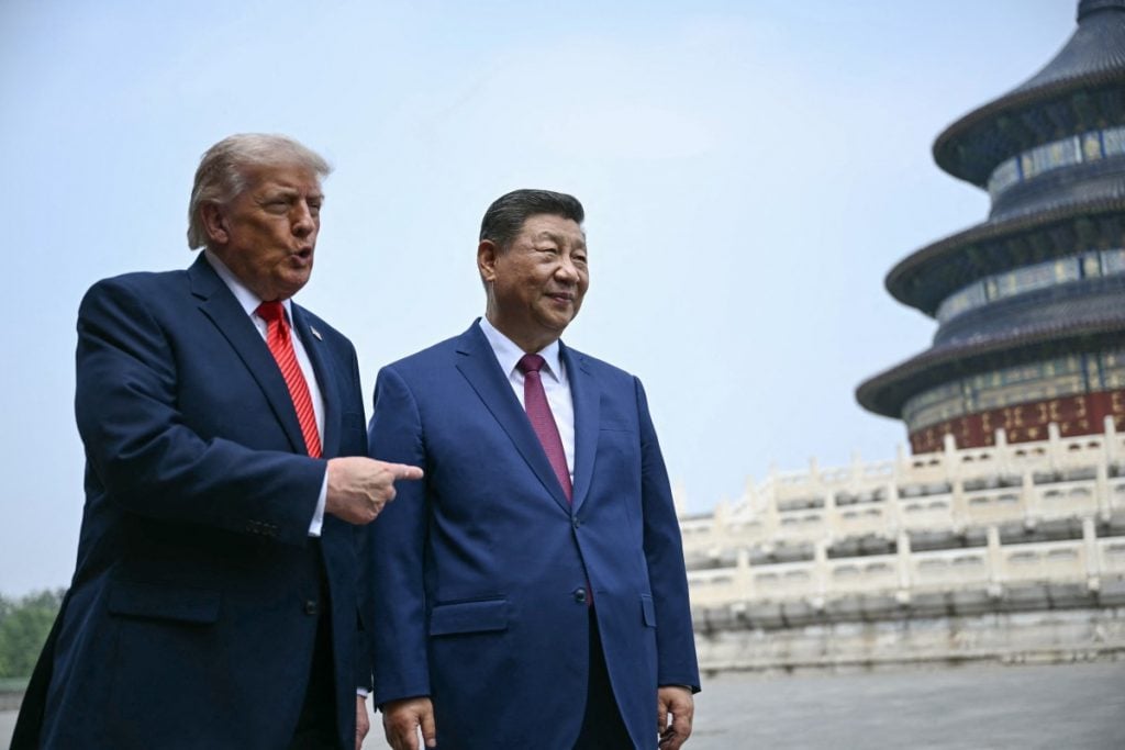 Xi Jinping alerta Trump sobre risco de conflito em caso de intervenção em Taiwan