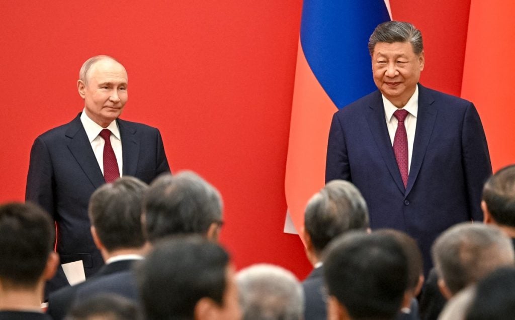 Xi e Putin ratificam relação ‘inabalável’, que resiste a turbulências mundiais