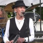 Alex Ligertwood, ex-vocalista da banda Santana, morre aos 79 anos