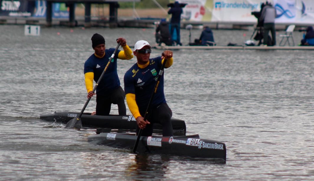 Brasil leva dois ouros na Copa do Mundo de canoagem e paracanoagem