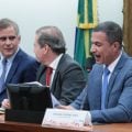 CCJ da Câmara adia mais uma vez votação de PEC que reduz a maioridade penal