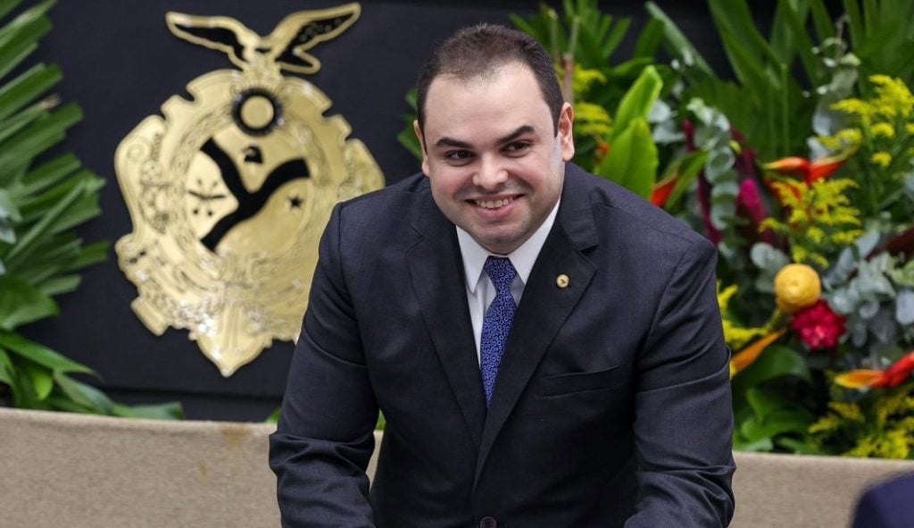 Assembleia do Amazonas elege Roberto Cidade (União) para governador-tampão