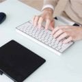 Teclado Bluetooth vale a pena para celular, tablet e notebook?