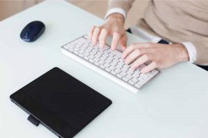 Teclado Bluetooth vale a pena para celular, tablet e notebook?