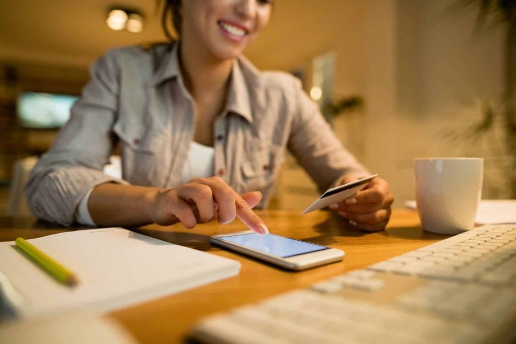 Como esconder apps de banco e criar zonas seguras no celular