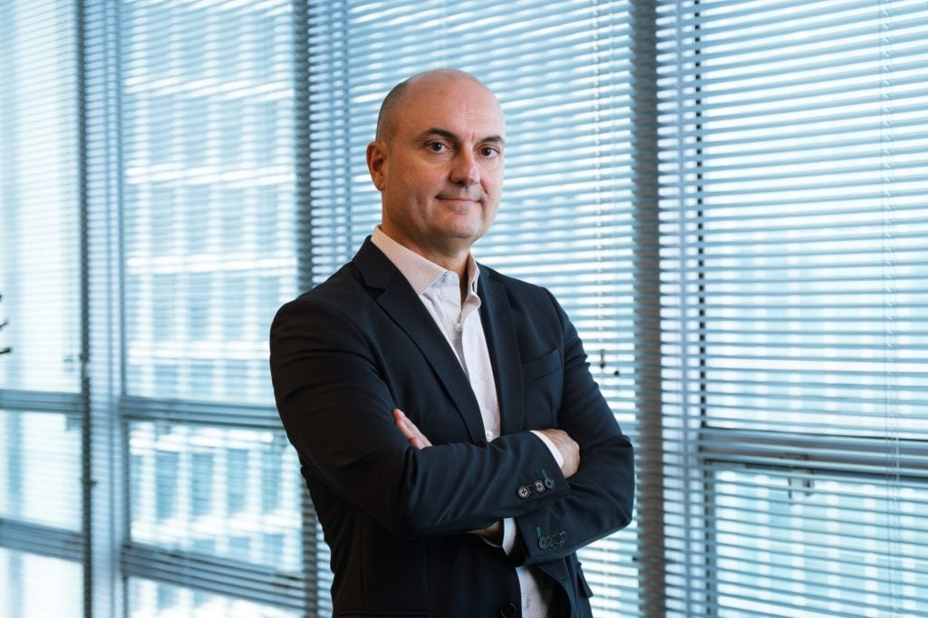 Segurança digital: quem realmente controla as regras do mercado na era da IA