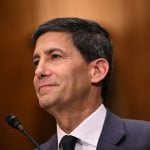 Senado dos EUA confirma indicado de Trump como novo integrante do Fed