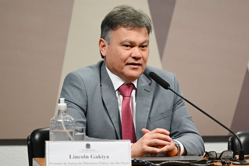 Lincoln Gakiya critica decisão dos EUA sobre facções e alerta para riscos econômicos e à soberania