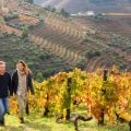 Um casal no mundo do vinho
