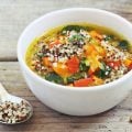 Sopas ricas em proteínas: 4 receitas nutritivas para começar a semana