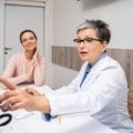 Reposição hormonal aumenta o risco de doenças? Conheça os maiores mitos