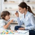 Nem todo atraso global do desenvolvimento é autismo: como diferenciar os quadros na infância