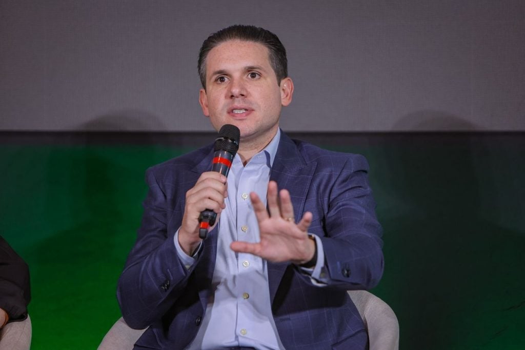 Motta promete discussão sobre IA em junho e defende regulação ‘sem exageros’ na Câmara