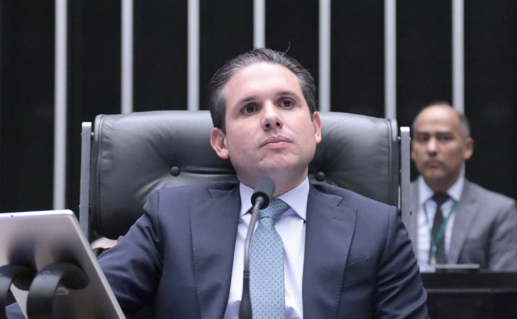 Motta diz que Câmara vai votar o fim da escala 6×1 na próxima semana