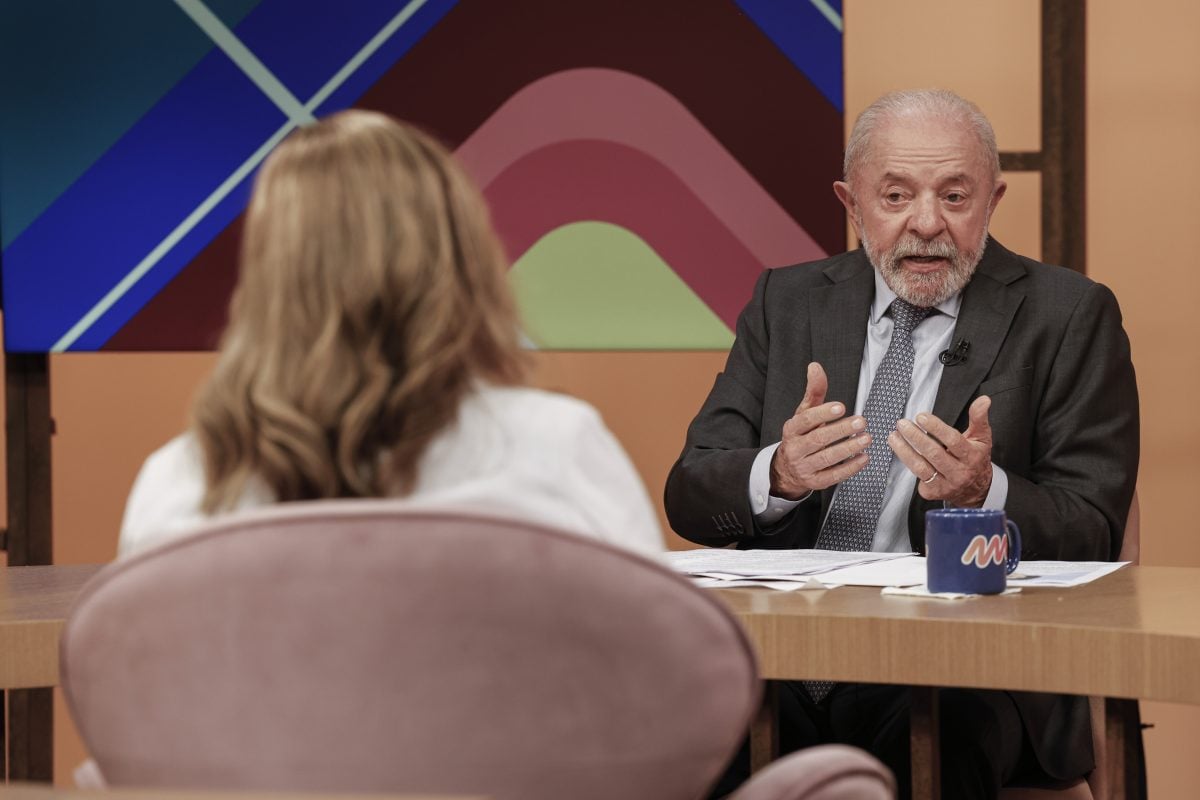 Eleições: Lula promete vetar PL sobre envio em massa de mensagens