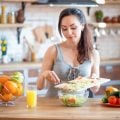 Vitamina B9: entenda a importância desse nutriente para a saúde do intestino